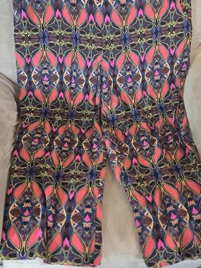 Ellos Paisley-Style Print Pull-on rayon pants with on-seam pockets size 2X